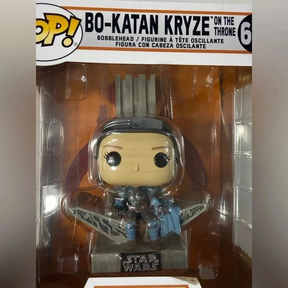 Star Wars - Bo Katan Kyrze on the Throne - Large Bobblehead #669 Funko Pop! BNIB - Picture 5 of 9
